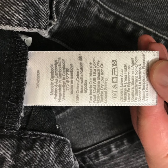 Madewell Relaxed Mid Length Denim Shorts Black Distressed Raw Hem Size 29 - Picture 9 of 9